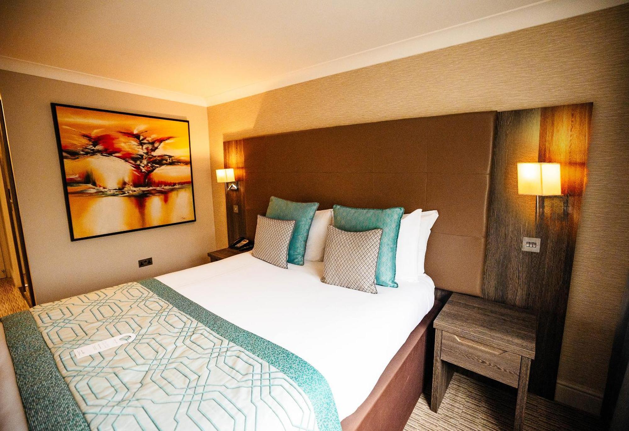 Mercure Milton Keynes Hotel Exterior foto